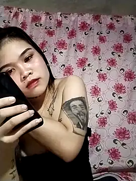 hotbabe69xx online show from February 11, 2026, 1:27 pm