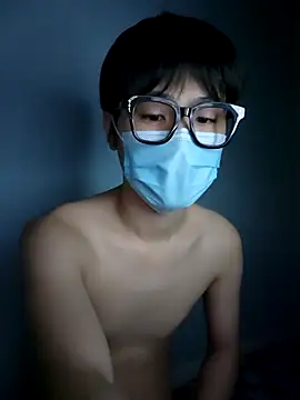 tinKKKKKKL online show from February 10, 2026, 4:44 pm