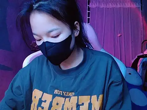 -Tamy- online show from March 20, 2026, 2:44 pm