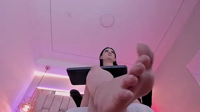  NatachaDiaz  online show from March 18, 2026, 3:48 pm