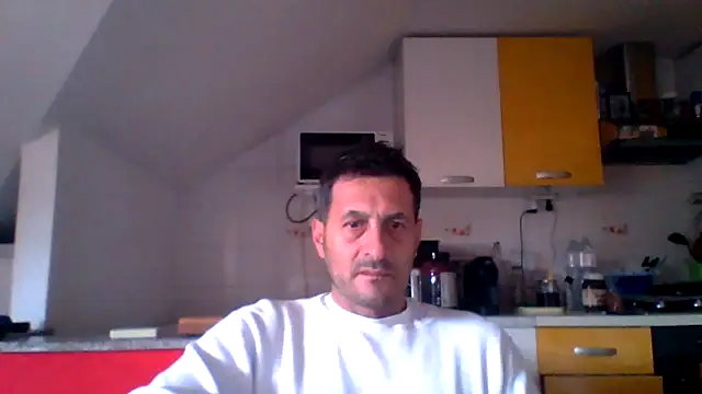 colosone online show from October 18, 2025, 9:10 am