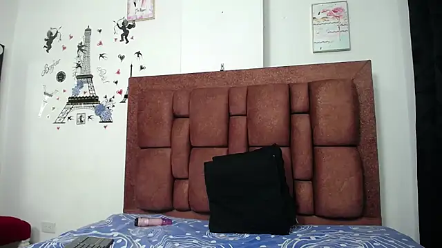 vzafiroper online show from March 1, 2026, 3:41 am