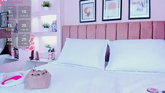 Katteyes   online show from April 1, 2026, 3:09 pm