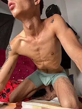 Zeus Bigcock21 online show from January 13, 2026, 10:15 pm