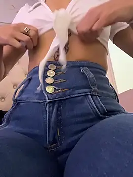 Michelle ec online show from April 2, 2026, 6:49 pm