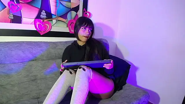 shy nanami online show from February 15, 2026, 11:41 am