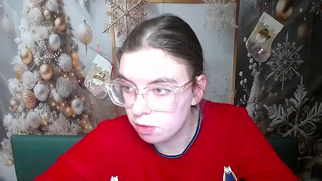 MaryCholls online show from January 18, 2026, 6:01 pm