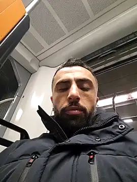 Moh 197 online show from March 5, 2026, 11:34 pm