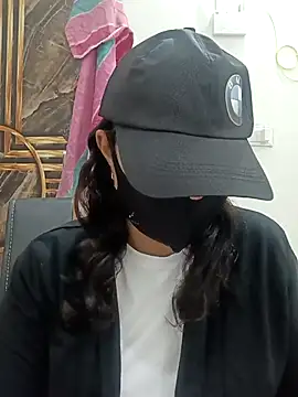 piryasharma005 online show from February 9, 2026, 9:46 am