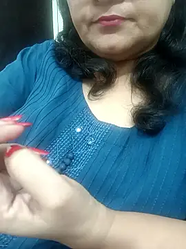 piryasharma005 online show from March 7, 2026, 7:44 pm