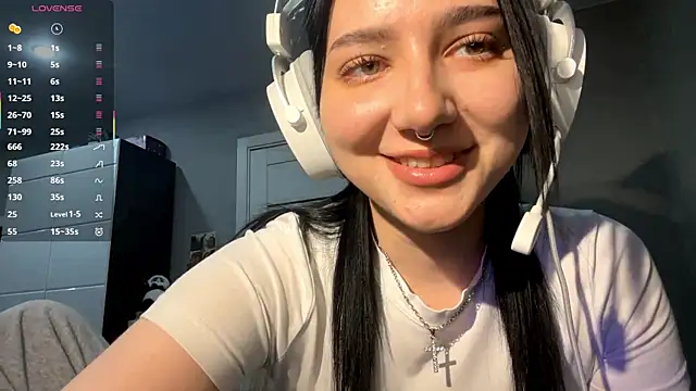 TomiRodenberg online show from January 11, 2026, 1:27 pm