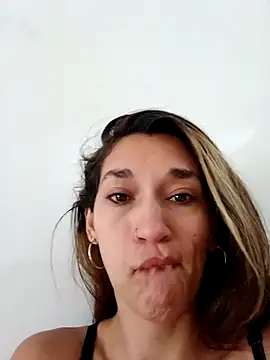 EcoDePiel online show from April 21, 2026, 3:17 pm