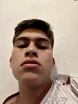 Snapshot of babystripchat31 chatting on January 14, 2026, 12:38 am babystripchat31 online show from January 14, 2026, 12:38 am