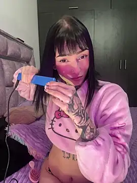 Snapshot of dulce-katt chatting on February 23, 2026, 11:24 pm dulce-katt online show from February 23, 2026, 11:24 pm