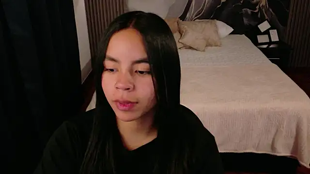 SofiaMante  online show from February 24, 2026, 9:57 pm