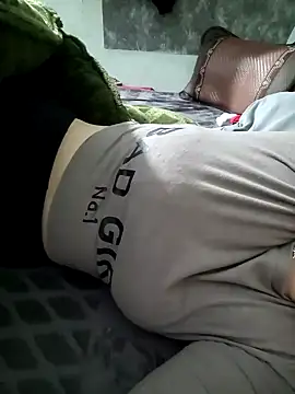 -LunaLust online show from February 5, 2026, 1:10 am