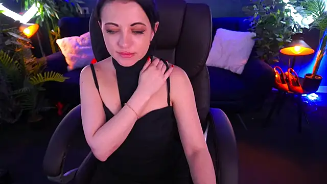 Snapshot of Dafni_Monn chatting on March 11, 2025, 9:34 am Dafni Monn online show from March 11, 2025, 9:34 am