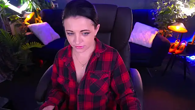 Snapshot of Dafni_Monn chatting on March 13, 2025, 12:46 pm Dafni Monn online show from March 13, 2025, 12:46 pm