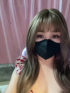 -Violet-t online show from March 18, 2026, 1:14 pm