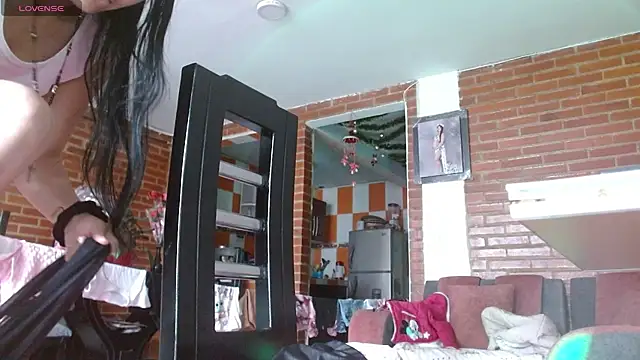 Lia rouse04 online show from February 24, 2026, 1:09 pm