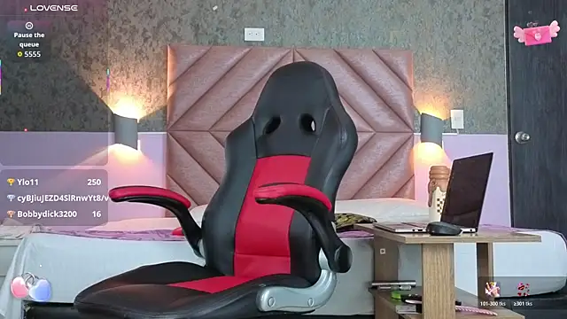 tabata monroe online show from February 26, 2026, 7:24 pm