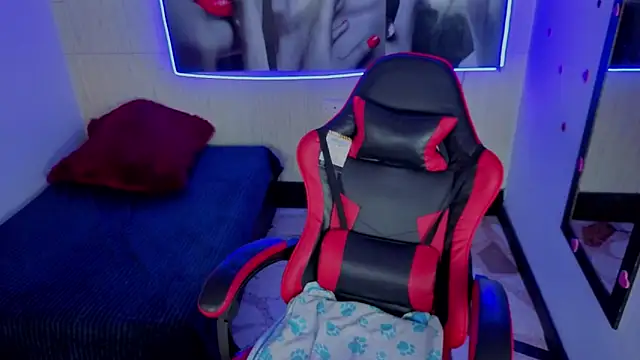 Harley quinzell online show from February 25, 2026, 7:34 pm