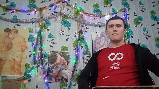 LuxeBoy  online show from January 13, 2026, 9:09 pm