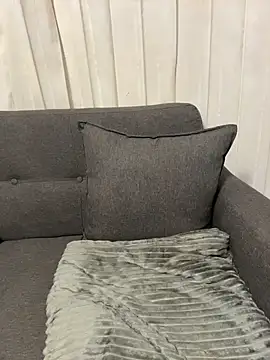  Queen love2 online show from February 24, 2026, 4:43 am