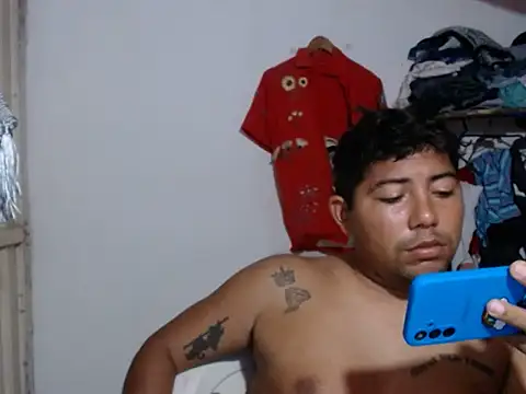 Snapshot of master_juju1924 chatting on February 15, 2026, 8:27 pm master juju1924 online show from February 15, 2026, 8:27 pm