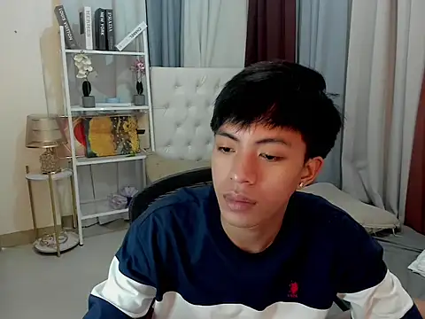 davincihugecock online show from March 9, 2026, 4:44 pm