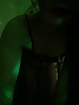 Snapshot of Angela_loveee chatting on February 3, 2026, 12:21 pm Angela loveee online show from February 3, 2026, 12:21 pm