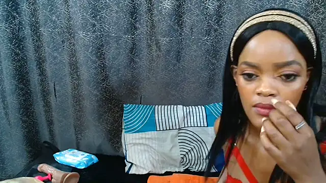 Amanda April online show from March 14, 2026, 3:39 pm