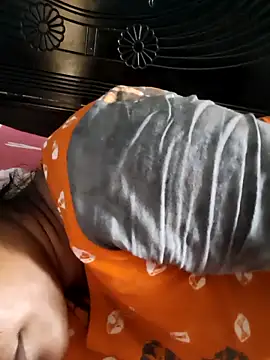 Desi Nil pori online show from April 24, 2026, 5:21 am