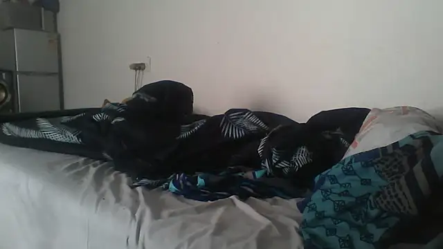 Winterslender online show from April 20, 2026, 6:38 am