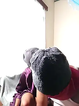 lancerlove online show from February 9, 2026, 11:03 am