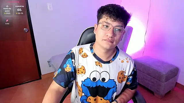 Theo Rowan online show from January 13, 2026, 9:25 am