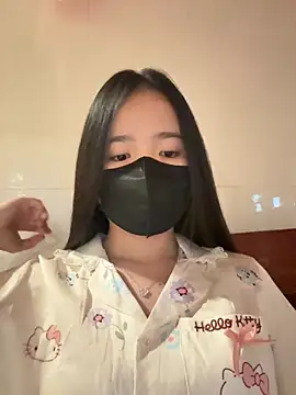 Gwen879 online show from March 20, 2026, 9:58 am