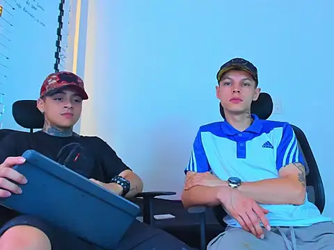 Thomas-Wil online show from February 1, 2026, 4:55 am