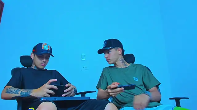 Thomas-Wil online show from April 2, 2026, 9:01 pm