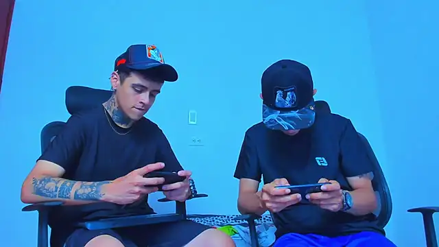 Thomas-Wil online show from April 3, 2026, 7:01 pm