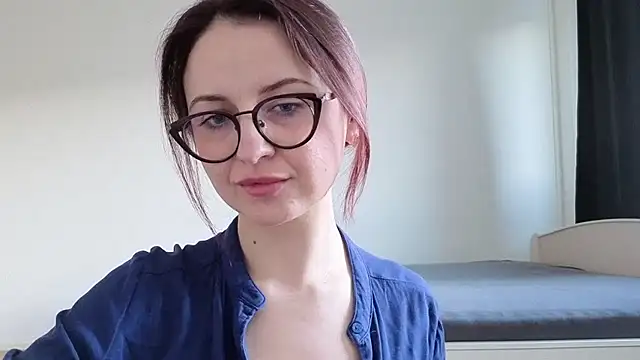 Satin Sin online show from April 7, 2026, 5:13 pm