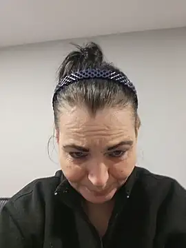 roksa2026 online show from May 12, 2026, 9:17 am