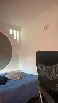 Apolo lux1 online show from March 17, 2026, 7:39 pm