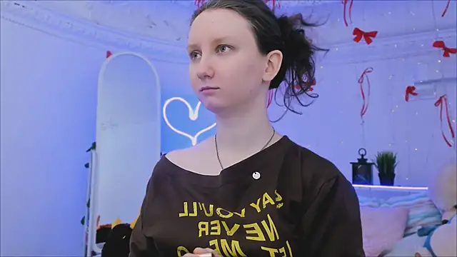 SunshineBlaze online show from March 5, 2026, 1:29 pm