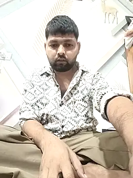 Pulkeet1433 online show from February 22, 2026, 2:48 pm