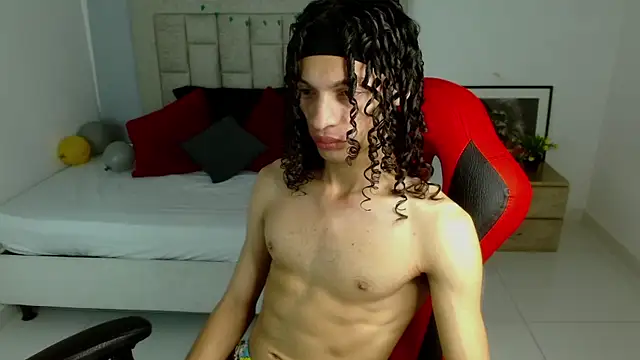 Axel fox77 online show from January 13, 2026, 11:43 pm