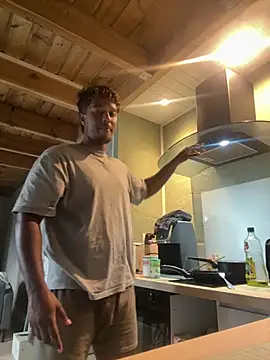 Axel black10 online show from April 12, 2026, 11:15 am