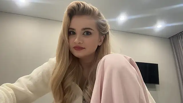 KariJarecke online show from February 14, 2026, 2:25 pm