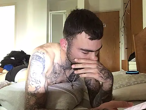 jacobsex221 online show from April 26, 2026, 10:35 am