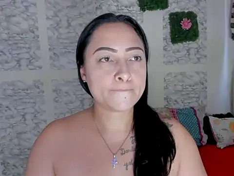 Snapshot of XXXStephanie_XXX chatting on February 16, 2026, 11:01 pm XXXStephanie XXX online show from February 16, 2026, 11:01 pm